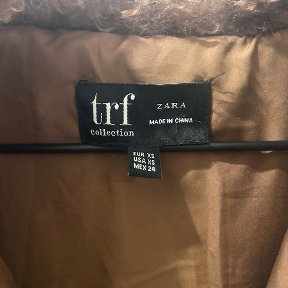 Zara TRF Brown Sherpa faux fur bomber jacket Size XS / Y2K - Picture 4 of 4